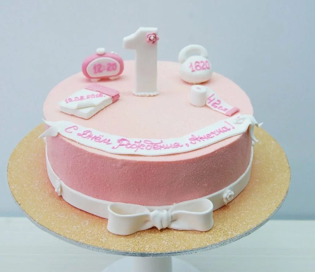Тортик девочке на годи. Тортик на годик девочке. Торт для девочкинаигодик. Торт лерочке 1 годик. Тортик на годик девочке.