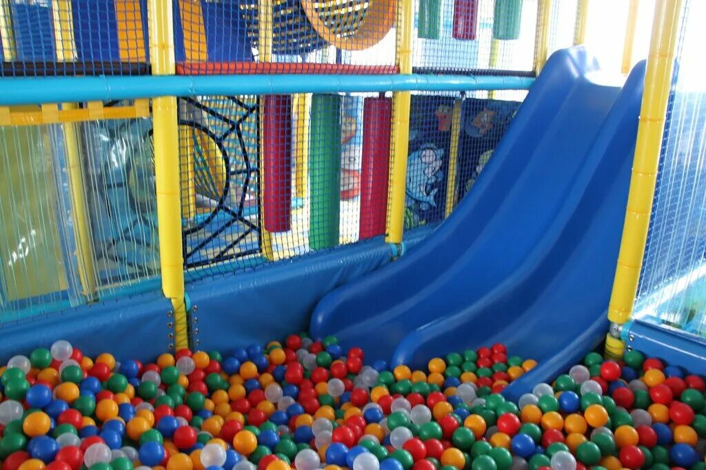 варфоломеева 222а/108а. мильчакова 45 ростов-на-дону на карте. лето детский центр ростов. детские площадки на ул. детский центр на западном ростов на дону.