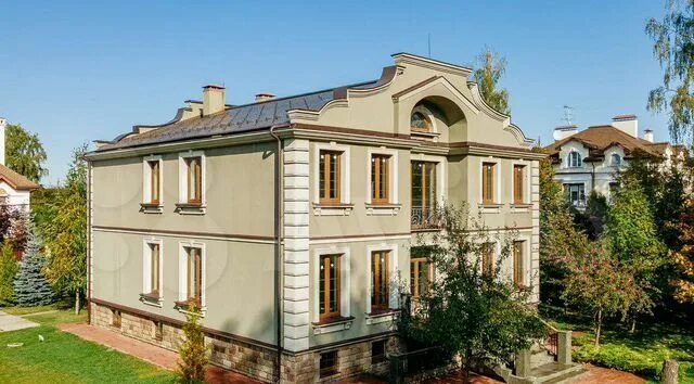 Летово дома. Летово 3. Жилье в летово. Лесная студия в лесу. Село летово калужское шоссе дом в аренду.