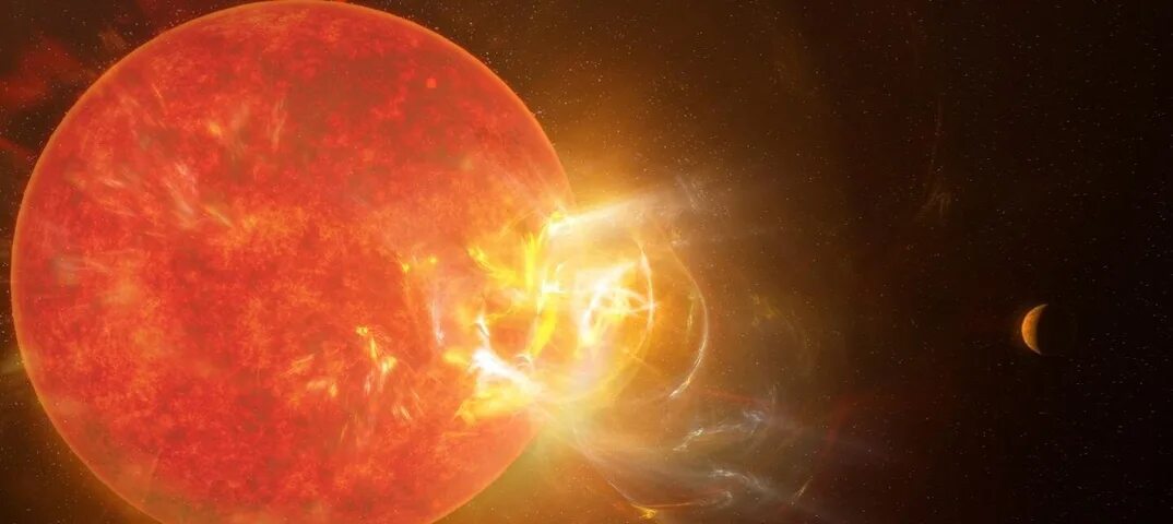 Солнечный протуберанец. Солнце яркая вспышка. Вспышки на солнце. Всполохи на солнце. Проксима центавра больше солнца.