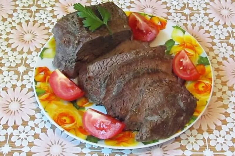 Сколько готовить говядину в мультиварке