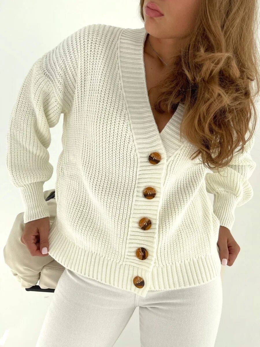 кардиган женский вязаный. белый вязаный кардиган. белый кардиган на пуговицах. белый кардиган для девочки. Camaieu кардиган белый.