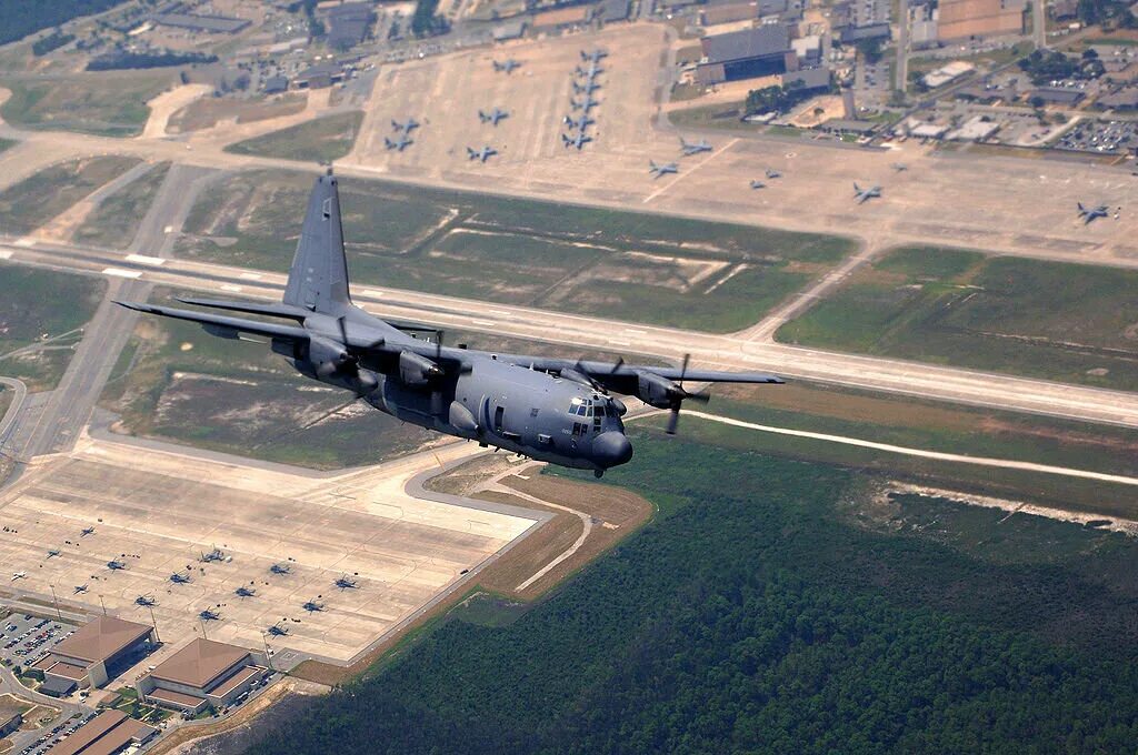 Локхид АС 130. AC 130 Gunship. AC-130u Spooky. AC-130 Spectre. 130 spectre