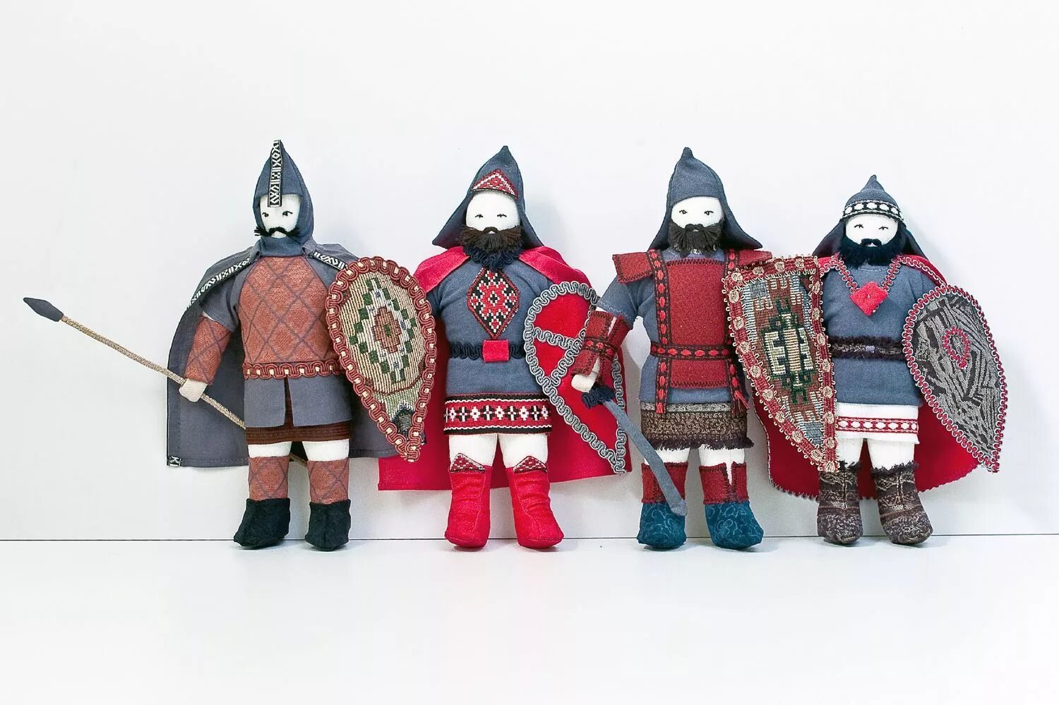 Ковровская глиняная игрушка выставка. Фалалеева лидия сергеевна дымковская игрушка. 68515 bullyland лягушка. Владимирская глиняная игрушка. Народные промыслы владимирской области ковровские игрушки.