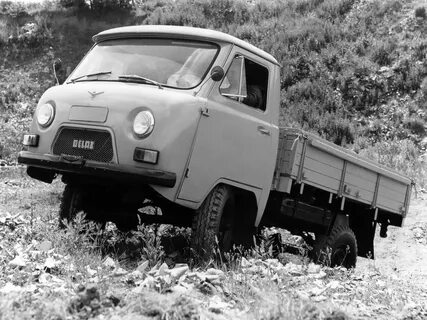 Автомобиль уаз 452