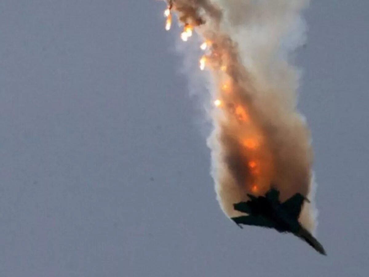 сбитые самолеты россии на украине. су-30 катапультирование. сбит су 27 ввс украины. сбитые самолеты дружественным огнем. катапультирование пилота ввс сша.