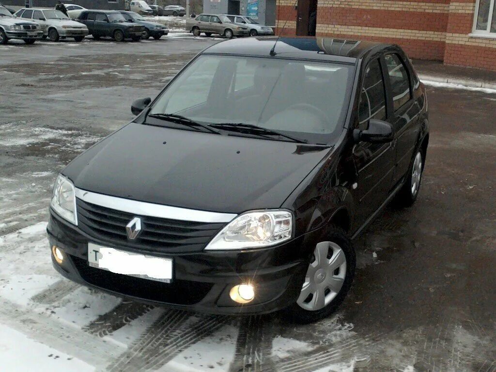 Авито череповец машины. Renault Logan 2012. Рено Логан 250 тыс р. Рено Логан 2012. Рено Логан 1 черный.