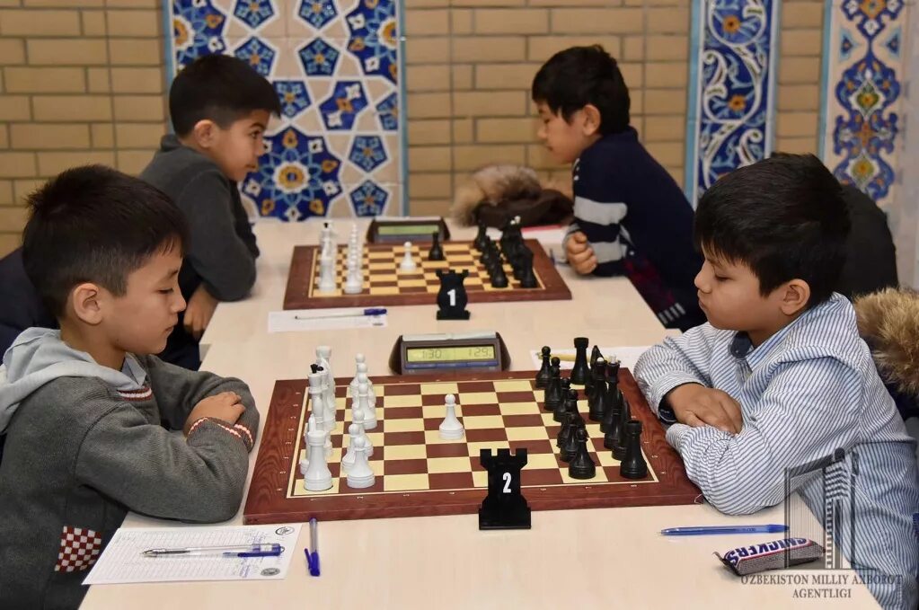 Нурманова алуа шахматы. Касымджанов шахматы. Shaxmat o'yinlar. Shaxmat hindiston. Шахматный турнир.