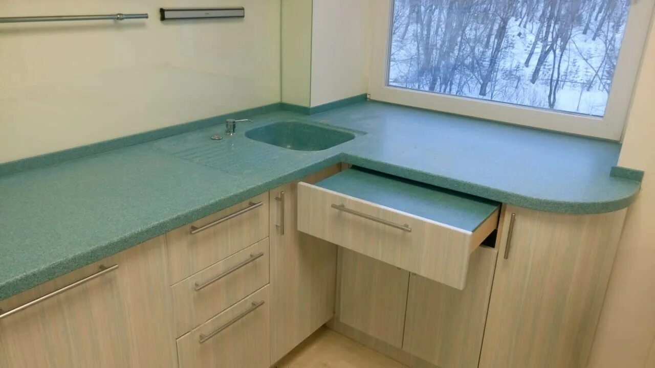 Мрамор саламанка столешница скиф. Столешница из искусственного камня corian. Столешница из натурального камня для кухни. Столешница скиф постформинг. Столешницы 38мм 3м.