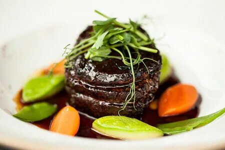 Ролл демиглас вкусно и точка