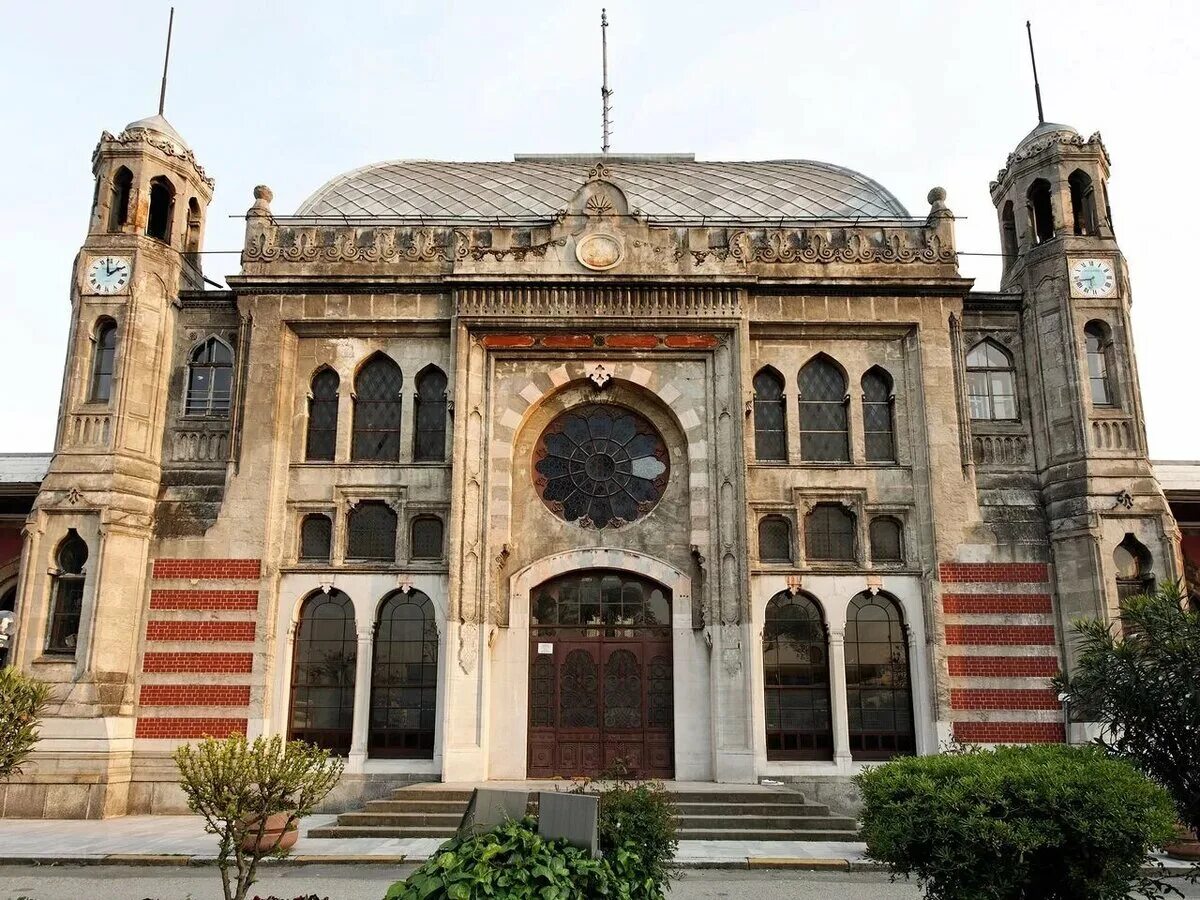 Вокзал сиркеджи стамбул восточный экспресс. Сиркеджи стамбул. Сиркеджи стамбул. Сиркеджи стамбул. Жд вокзал стамбул восточный экспресс.