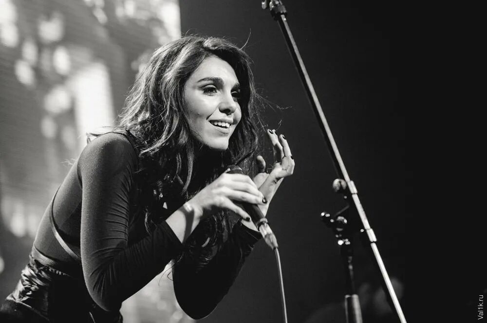 группа алоэвера стыд. солистка группы алоэвера. солистка алоэ. алоэ вера группа солистка. группа алоэвера вера.