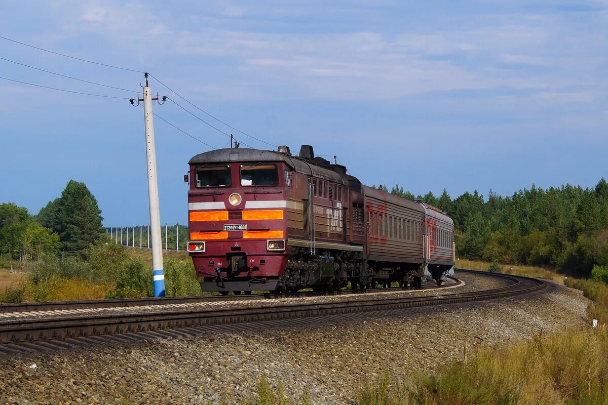 Электричка бузулук. Пригородный поезд оренбург бузулук. Тепловоз 2тэ116-141. Поезд оренбург бузулук расписание пригородный. Пригородный поезд бузулук самара.
