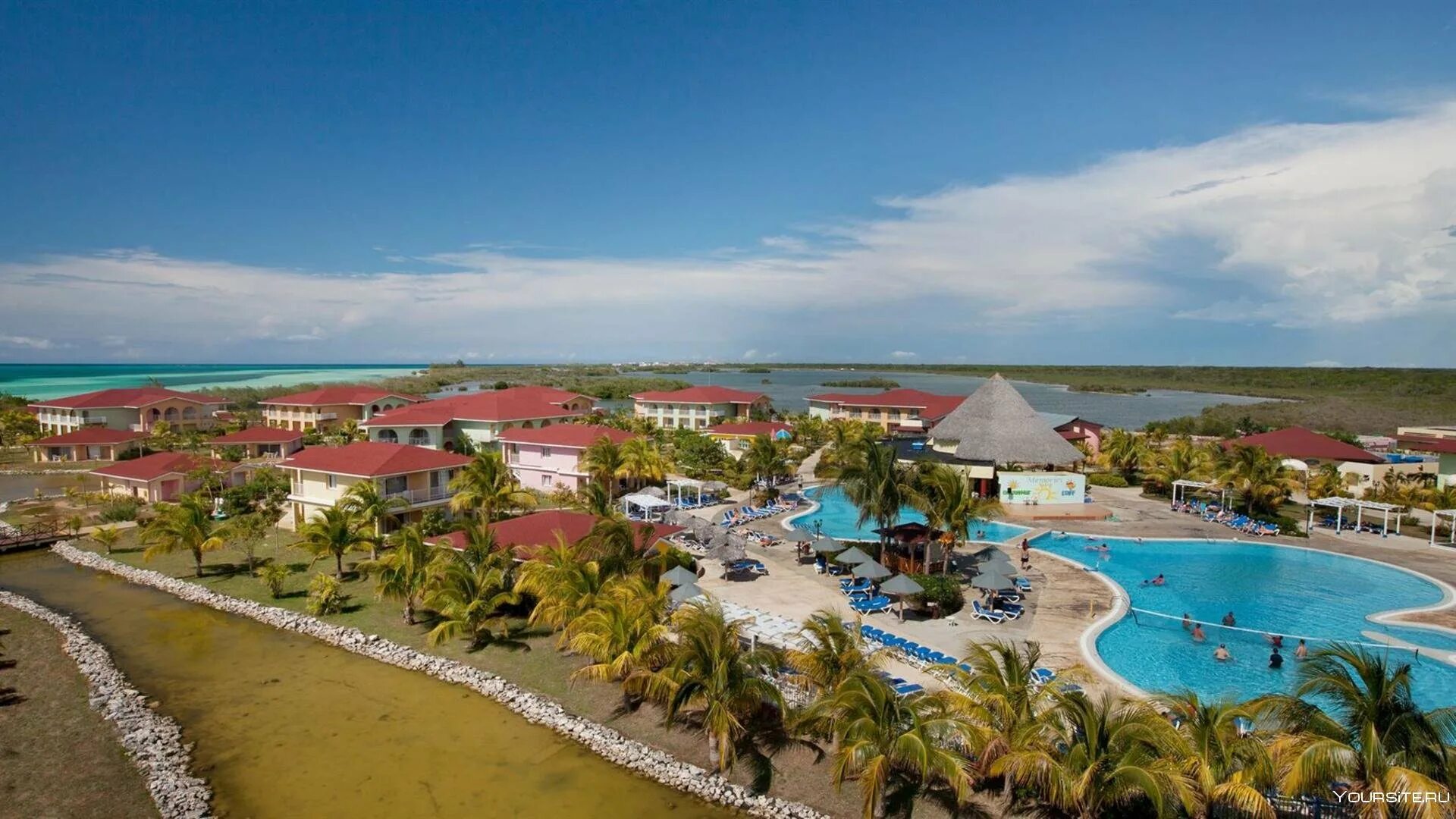 Отель Memories Caribe Beach Resort 4*. Куба Memories Caribe Beach Resort 4 Кайо Коко. Отель на Кайо-Коко Memories Beach. Кайо Коко отель Меморис Карибе. Меморис кайо коко