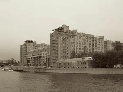 Снять дом на набережной