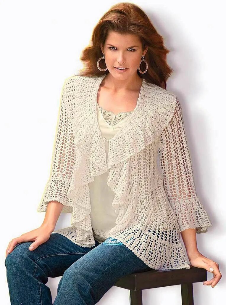 Вязаные вещи для полных женщин. Вязаные крючком для полных. Жилет плюс сайз. Вязаные крючком для полных. Вязаные изделия для полных.