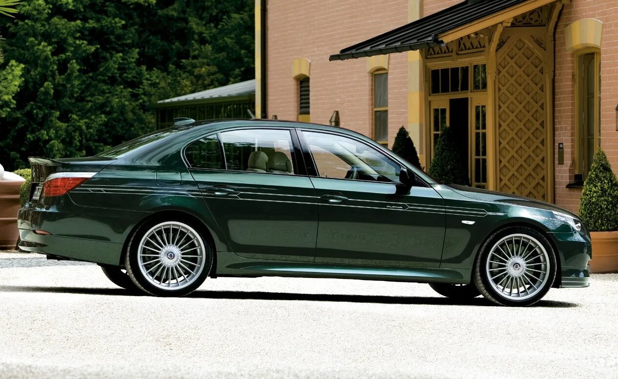 Bmw alpina b5 f90. Bmw alpina b5 f90. Bmw 5 touring alpina. Бмв alpina b5. Bmw alpina b5.