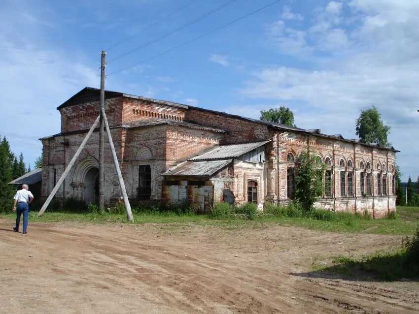 Деревня сараева
