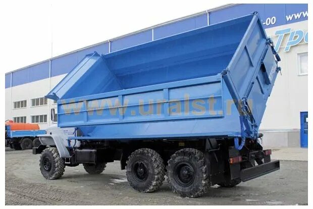 Урал самосвал 45289. 17 уст. 17 уст. Урал самосвал трехсторонник. Кафе эдем усть илимск драка.