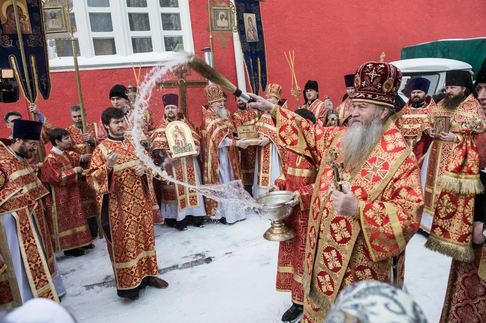 рождественская служба в храме архангела михаила