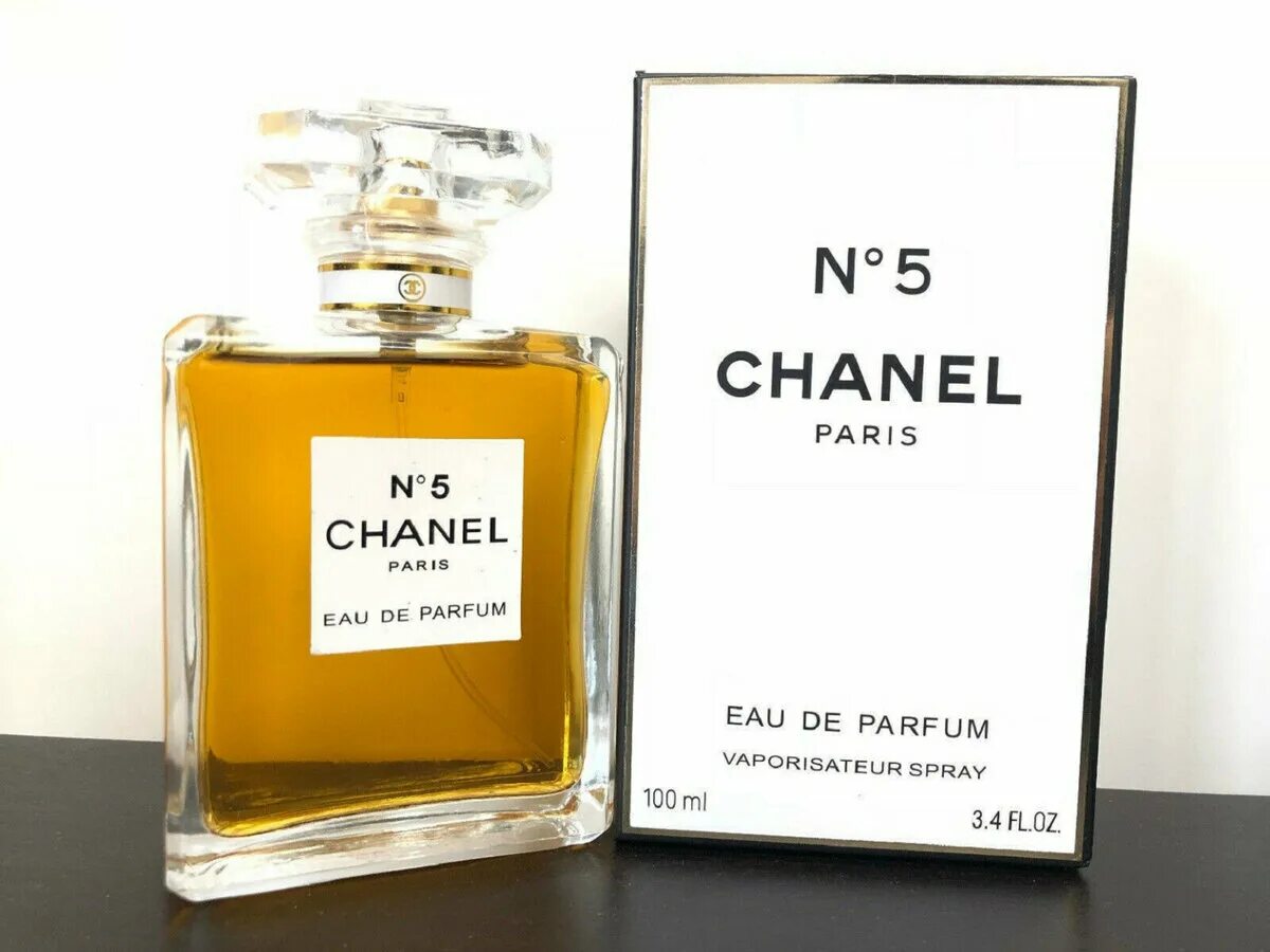 Chanel перевод на русский. Coco chanel духи 5. шанель 5 духи женские. духи coco chanel 05. шанель 3 духи.