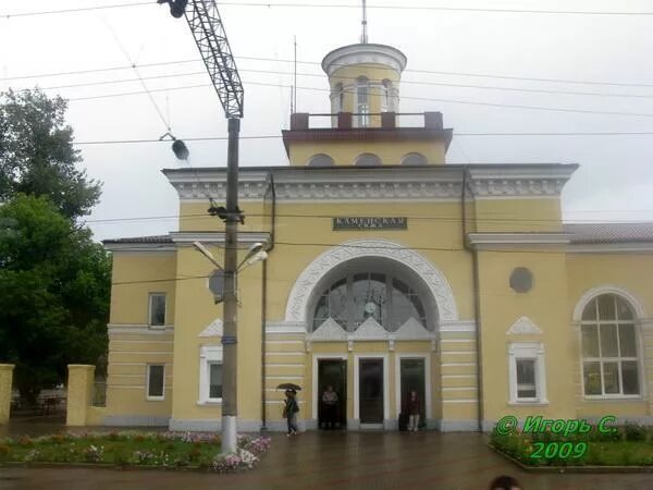 Вокзал каменск шахтинский. Станция Каменская Каменск-Шахтинский. ЖД станция Каменск-Шахтинский. Железнодорожная станция Каменская Ростовская область.