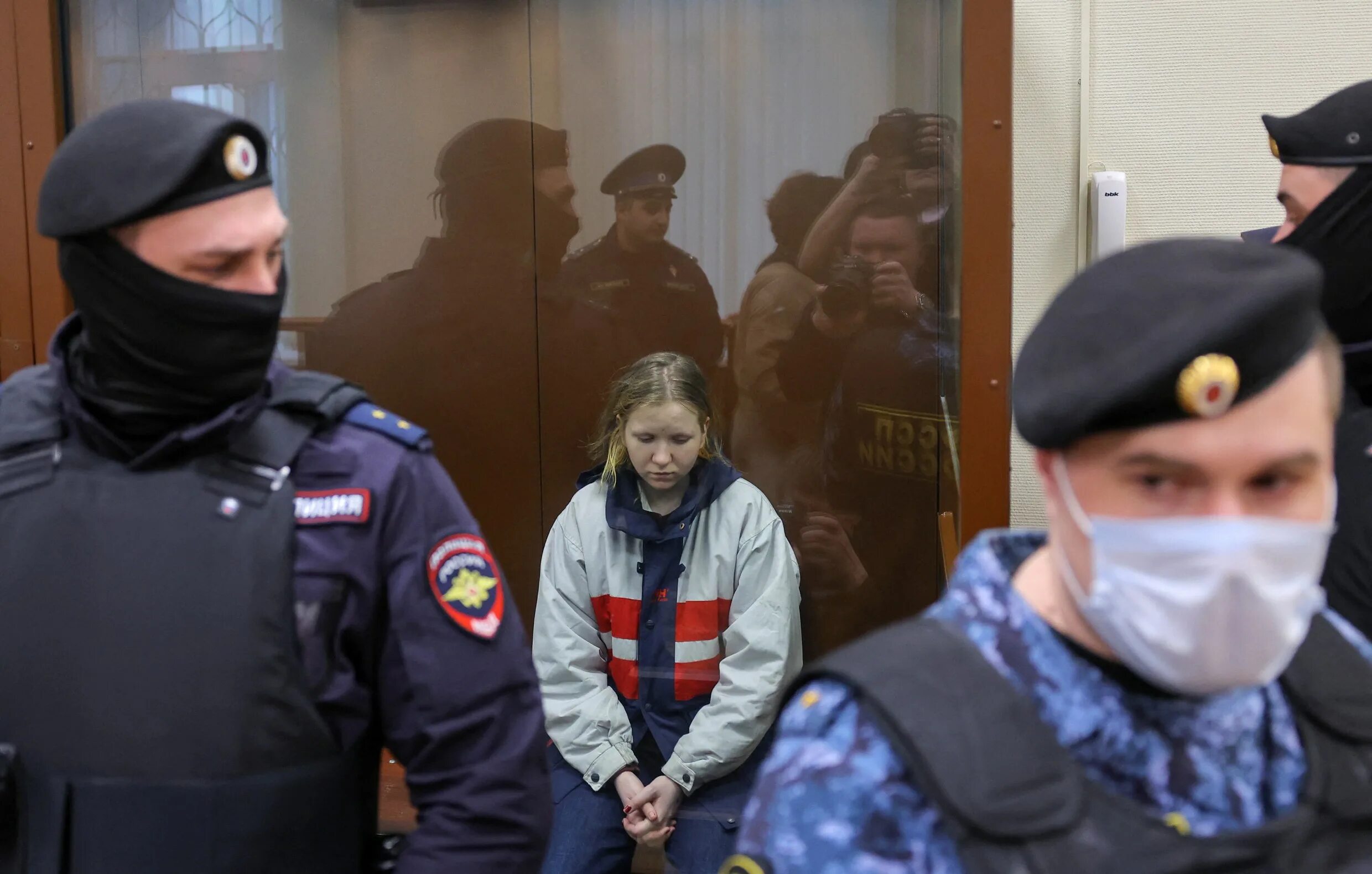 Дело Дарьи Треповой. Защитник в суде. Осудили полицейского. Терроризм.