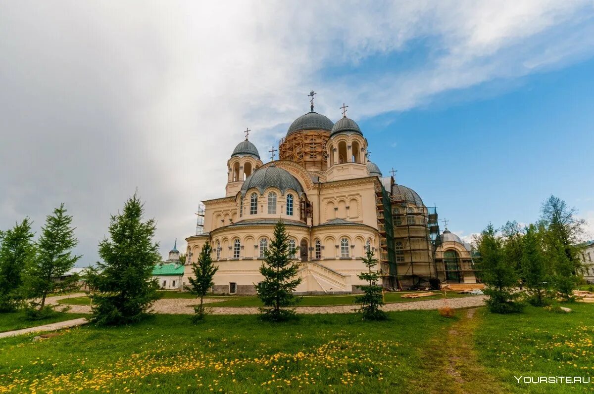 Верхотурский свято-николаевский мужской монастырь, верхотурье. Верхотурье мужской свято-николаевский монастырь. Верхотурский николаевский монастырь верхотурье. Верхотурский николаевский монастырь верхотурье. Николаевский собор николаевский монастырь верхотурье.
