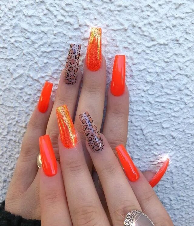 Pin on Painted Pointers Nail shapes, Acrylic nail shapes, Nail designs