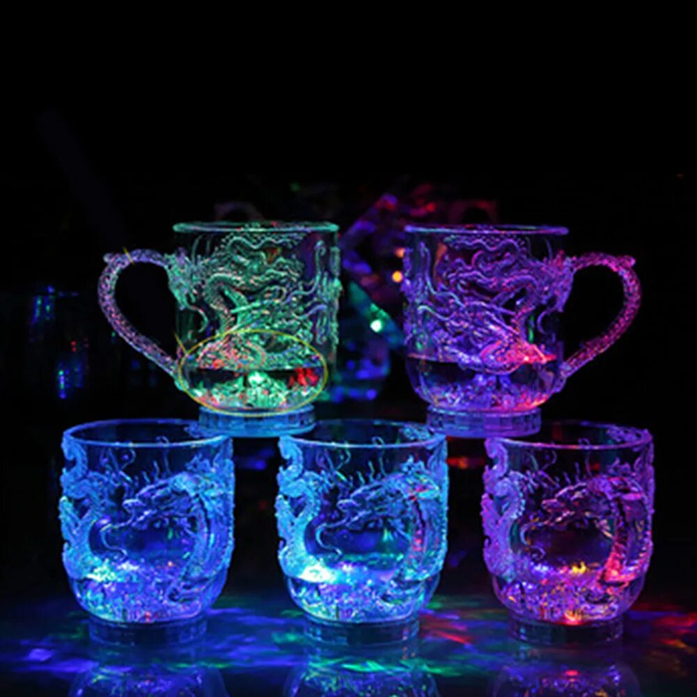 Night cup. Светящиеся кружки. Светодиодная Кружка. Кружка со светодиодами. Кружки с подсветкой.