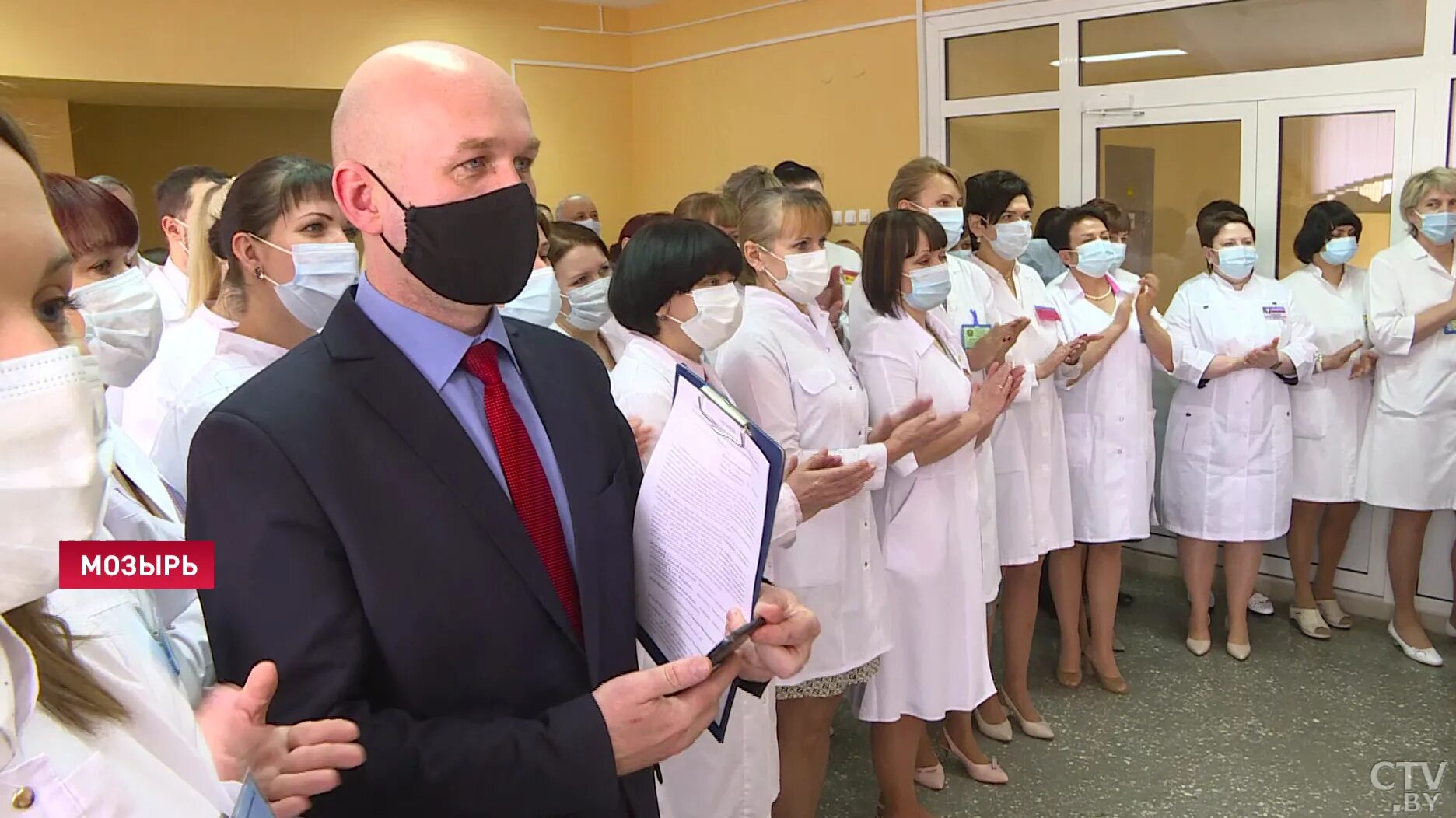 Мозырская городская больница. Мозырская городская больница. Заведующая инфекционным отделением городской больницы выкса. Детская поликлиника мозырь. Женская консультация мозырь.