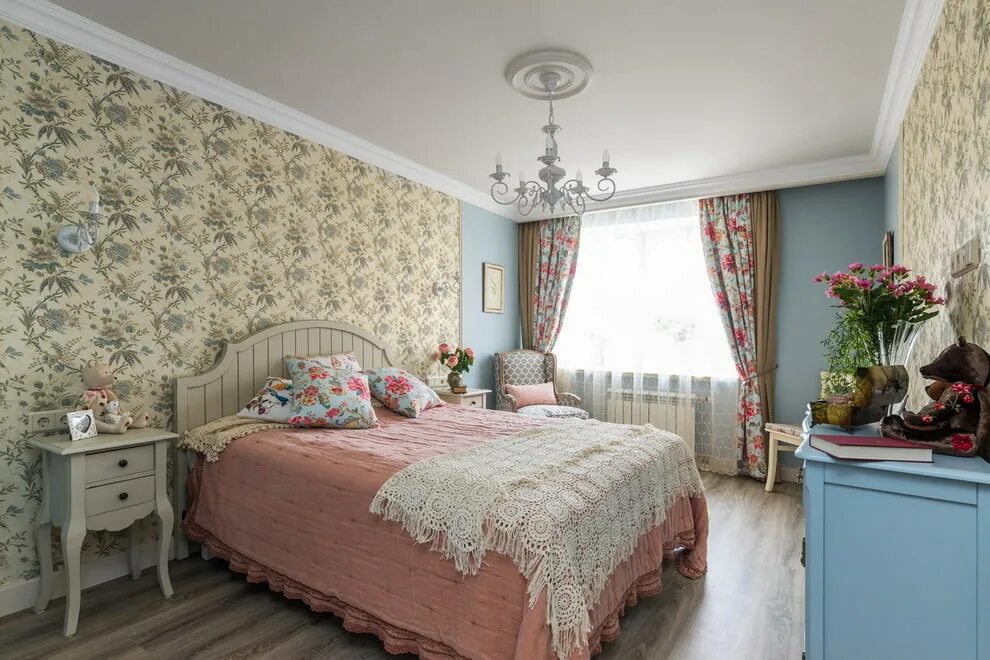 Thibaut Spring Lake - Lillian French country interiors, Country house interior, 