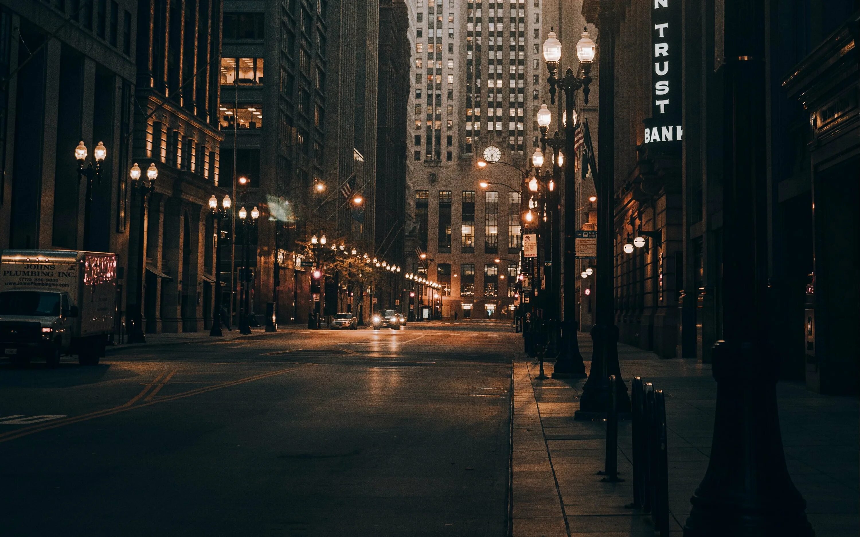Дорога в городе. Улица города. Улица ночью. Ночная городская улица. Музыка на улице ночью