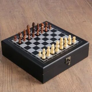 Комплект шахмат