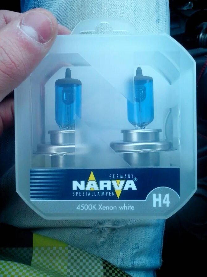 Тип ламп гранта. Лада гранта 2012 задние лампочки габариты. Лампа заднего габарита ваз 2190. Led h4 гранта fl. Цоколь н4 лампа света.