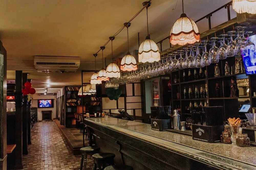 Кафе чемпион красные ворота. Кафе хочу челябинск. Хочу мяса на кутузовском. Кафе хочу мяса. Мясной ресторан на садово спасской.