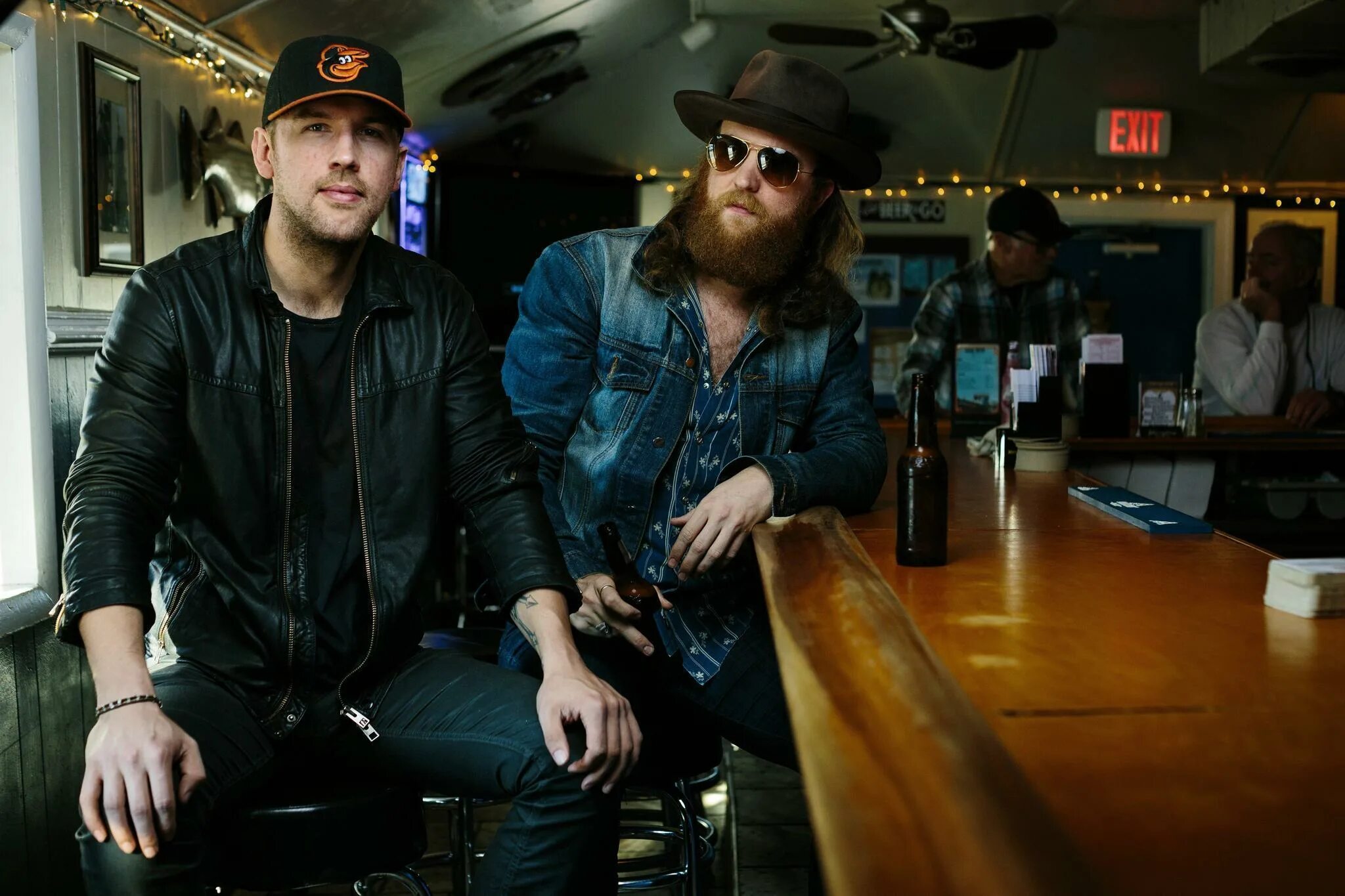 Brothers Osborne. Братья Осборн Кантри. Группа brothers Osborne обложки. Брат. Песни s brother s