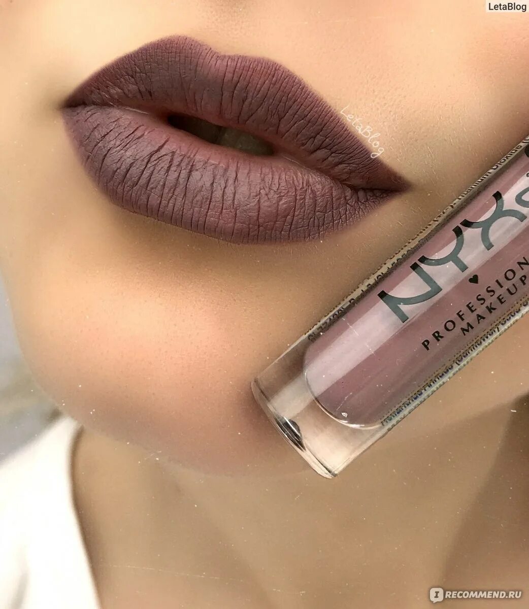 Nyx lingerie. НИКС Линжери помада. Губная помада NYX lingerie. NYX lingerie свотчи. NYX professional Makeup жидкая губная помада Lip lingerie Lipstick Matte.