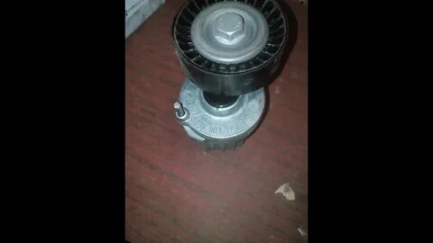 Когда меняют натяжитель