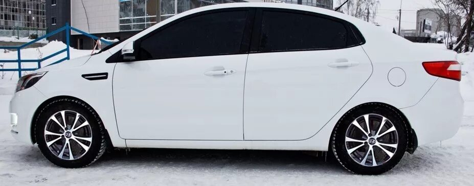 Литые диски р15 рио. Диски на рио 3 r15.