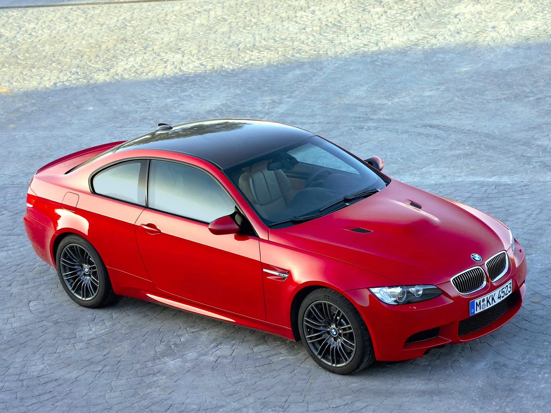 A 3 m 3 24 m 4. BMW m3 e92 купе. BMW 3 e92 купе. BMW m3 92. BMW m3 e92 2008.