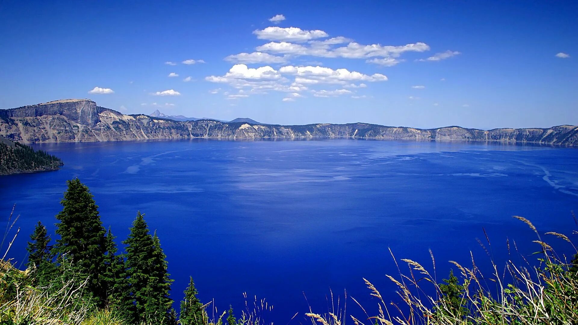 Самое голубое море россии. Озеро Байкал. Озеро Крейтер гора. Байкал пресноводное озеро. Блу-Лейк (озеро, Южная Австралия).