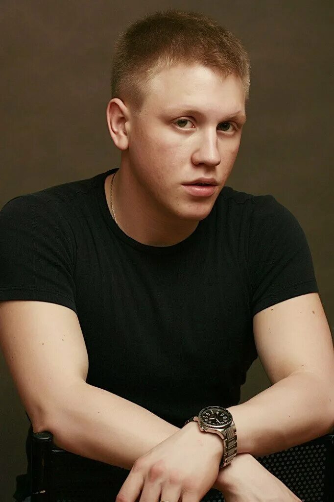 Банан из физрука. Сериал физрук банан. Андрей крыжний реальные пацаны. Сериал физрук банан. Андрей крыжний чернобыль зона отчуждения.