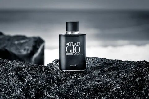 عطر Acqua Di Giò Absolu من Giorgio Armani: عندما يتّحد الماء والخشب.