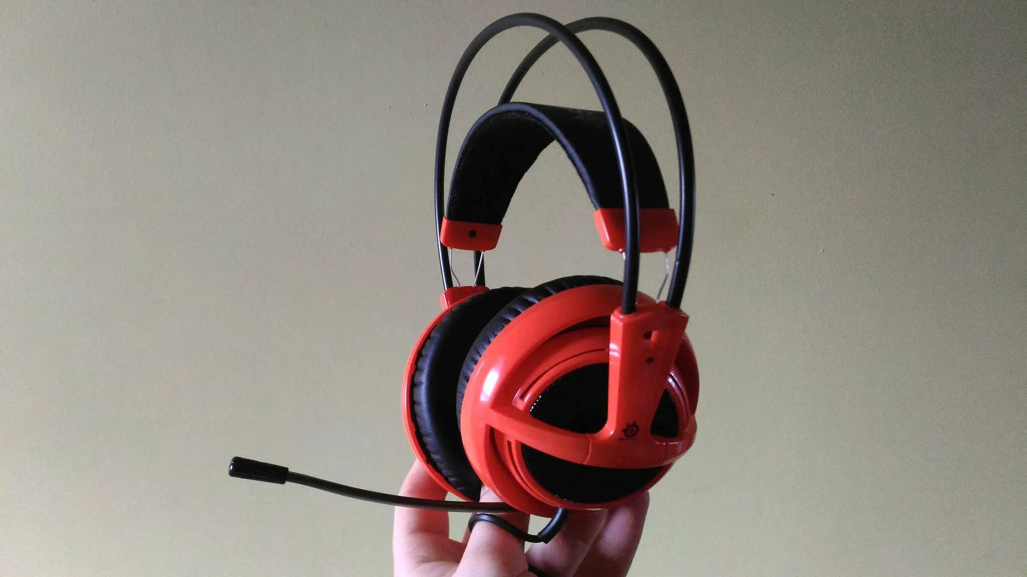 Steelseries siberia full size. Steelseries siberia full-size headset v2. steelseries syberia v2 orange. driver for headsets steelseries siberia v2. наушники steelseries красные.