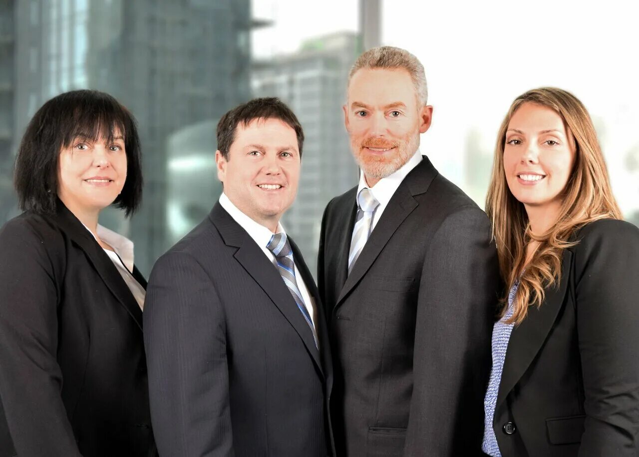 Первый инвестиционный с виктором лапиным. Мирагриль проспект мира. Millhouse capital давидович давид. Инвестиционная компания. Логотипы инвестиционных компаний.