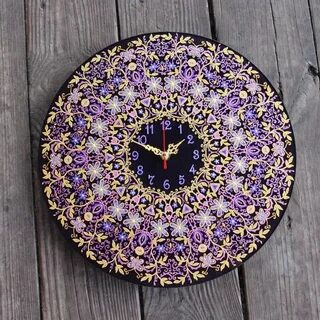 Часы южная корея