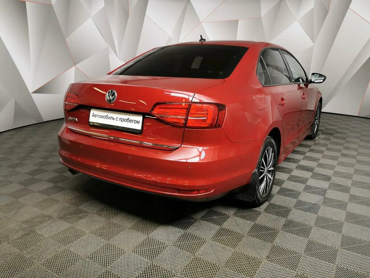 Volkswagen jetta 2016. Фольксваген Джетта 6 красная. Volkswagen Jetta 2016 красный. Фольксваген Джетта Рестайлинг. Фольксваген Джетта 2016 Рестайлинг.