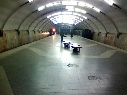 Метро индустриальная