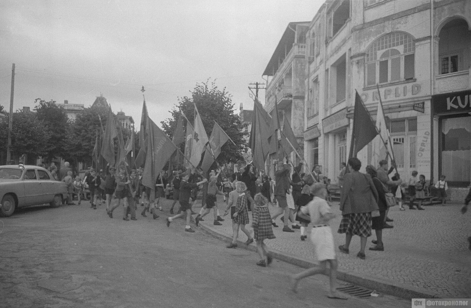 Гдр обсуждение. Денацификация германии. германия 1945. гдр 1945. германия в 1945-1949 годах.